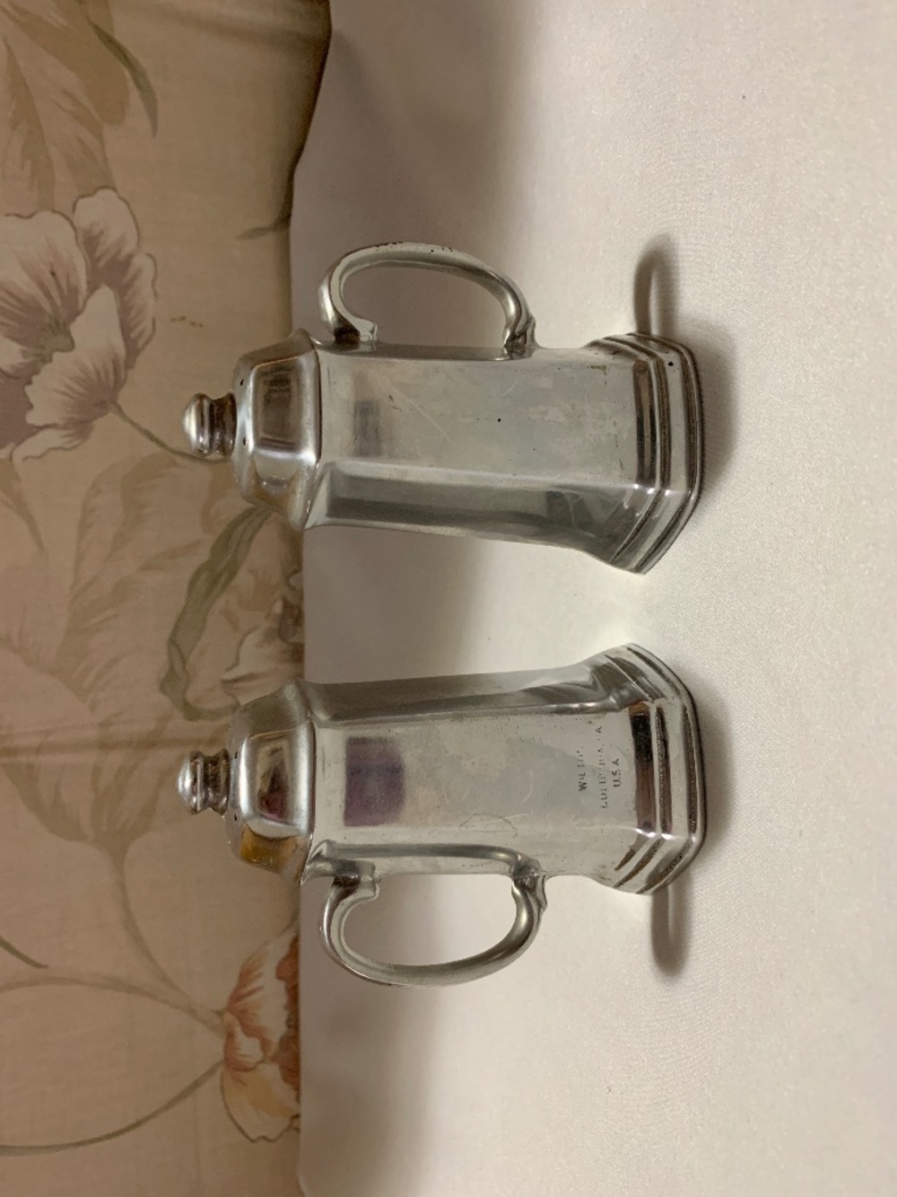 Vintage Wilton Pewter Tankard Salt and Pepper Set 4.5"